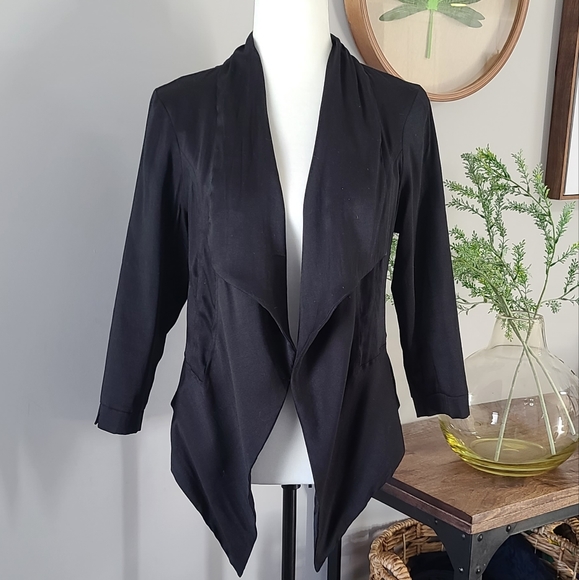 Jackets & Blazers - Papillon drape blazer